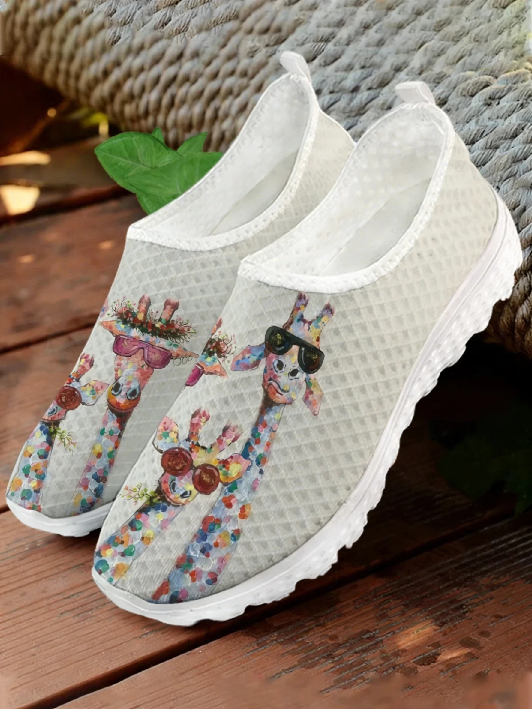 Women Shoes Tennis - أحذية رياضية شبكية عالية الجودة بطباعة
