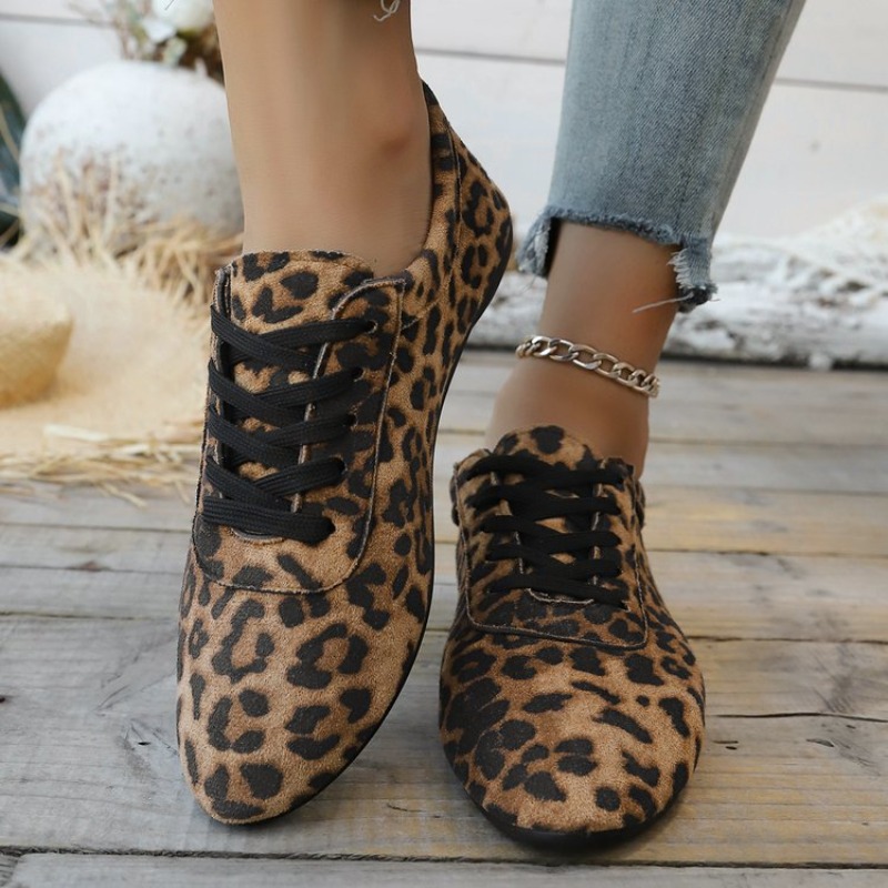 أحذية نسائية خفيفة 2026 جديدة  - مراجعة Women'S Shoes Clogs وسعره