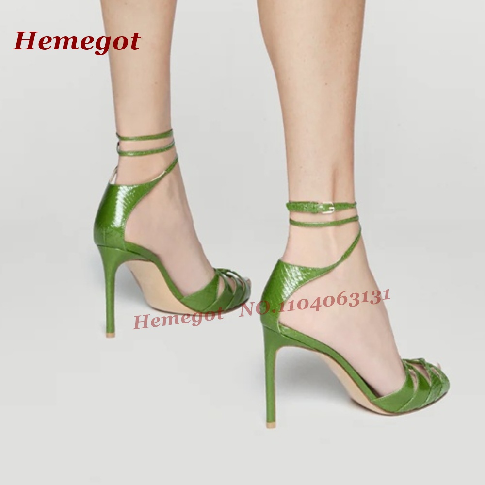 صنادل Strappy بنمط تمساح أخضر  - مراجعة Women'S Shoes Clogs وسعره